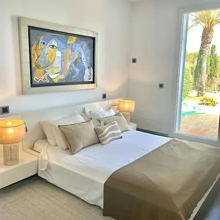 Casa De La Luz Cala Llombards
