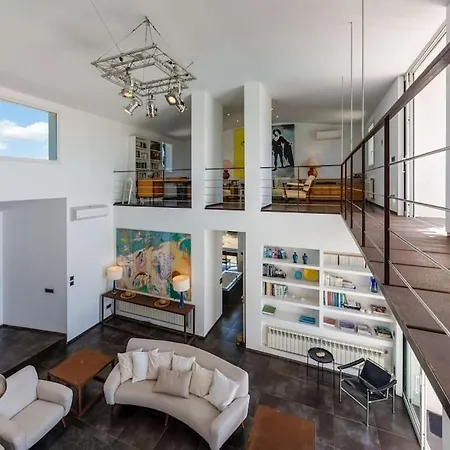 Casa De La Luz *